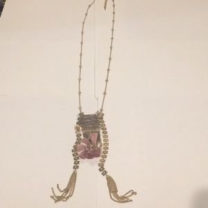 Long pendant necklace